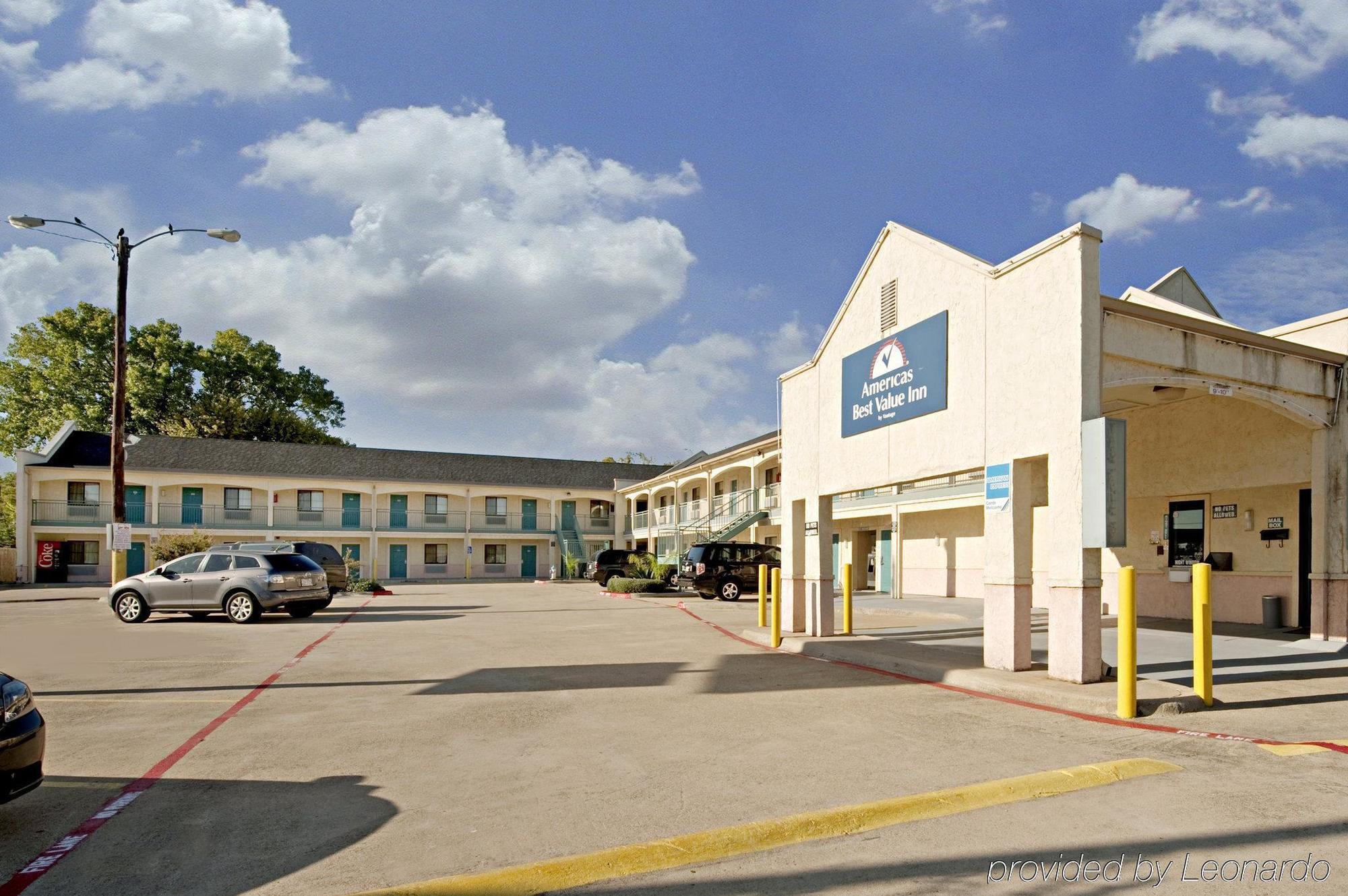 Americas Best Value Inn Мак-Кинни Экстерьер фото